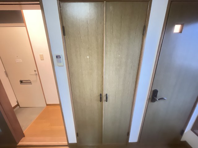 カレッジハウスニシガミⅢの収納