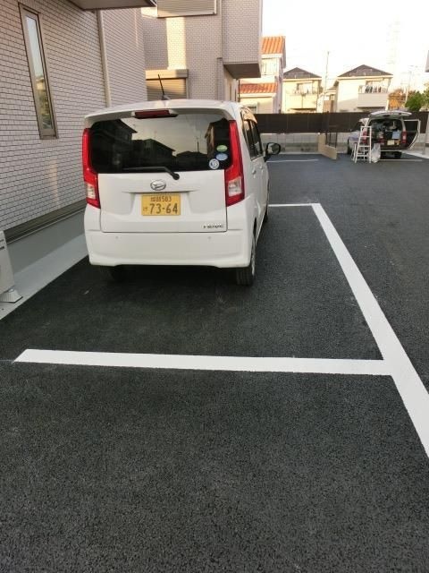 コンフォート日輪寺の駐車場|※類似部屋