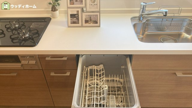 越谷市七左町1丁目　中古一戸建てのキッチン