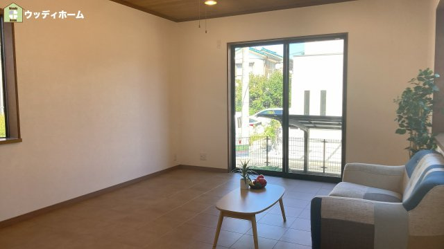 越谷市七左町1丁目　中古一戸建て