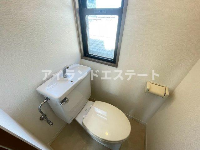 バスクコート　礼金0　駅近　南向き　高層階のトイレ