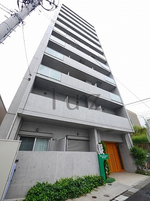 ドールマウスバンクの外観