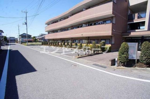 マルベリーホームズの駐車場|高崎、前橋のお部屋探しはエンドスケープまで！お客様の理想お聞かせ下さい♪
