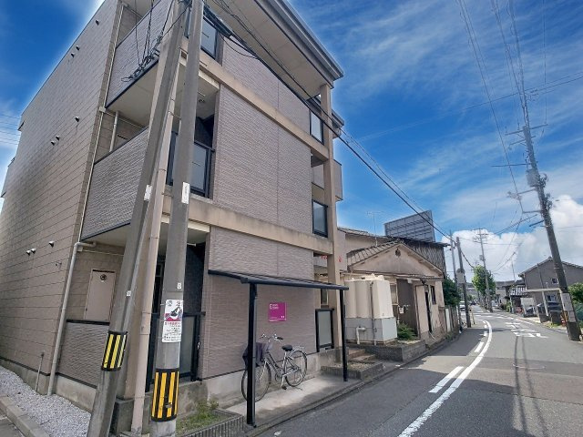グッドラックの外観