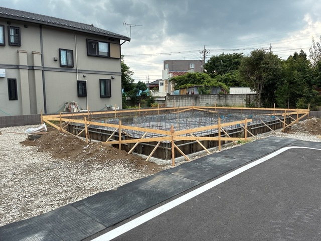 【外観】 | リーブルガーデン.S前橋市岩神町第6ー③ | （建築中現地）国道17号へのアクセス良好！全区画60坪以上！