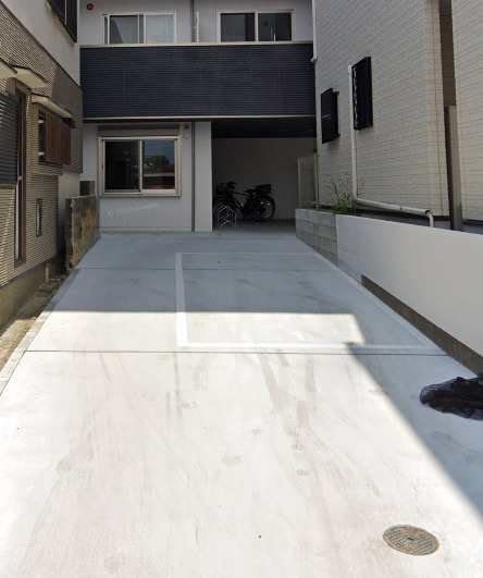 Halu吹田の駐車場