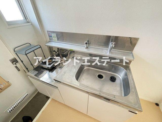 サニーハイム　女性限定　バストイレ別　南向きの収納|※別号室参考写真