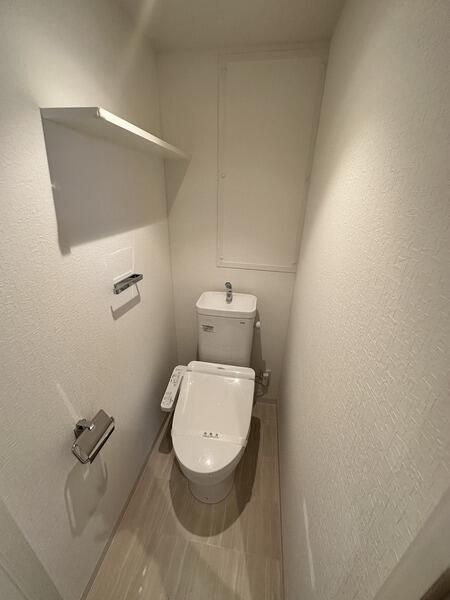 ＣＯＣＯＣＵＢＥ西日暮里のトイレ