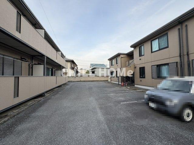 ラグーナBの駐車場|当社、チルホームのHPもご覧ください(^^)/物件情報多数♪