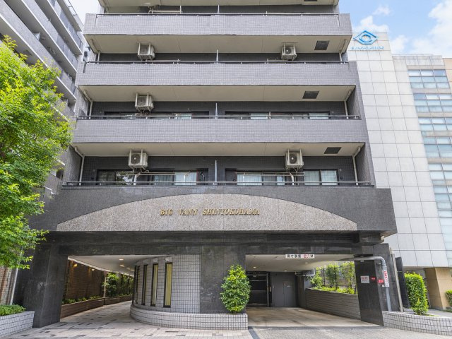 相鉄線もつながり、より便利になった新横浜。都心へのアクセスもストレスなく、毎日快適生活は確実視。あとは仕様だったり立地だったりがお好みに合うか？デス！！な、『ビッグヴァン新横浜』リフォーム