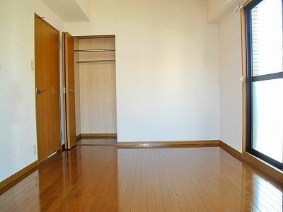 福岡市南区三宅３丁目の賃貸マンションの洋室|物件の画像16