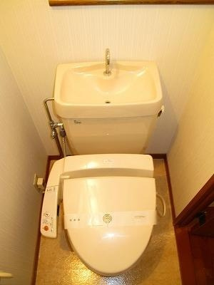 福岡市南区三宅３丁目の賃貸マンションのトイレ|物件の画像8