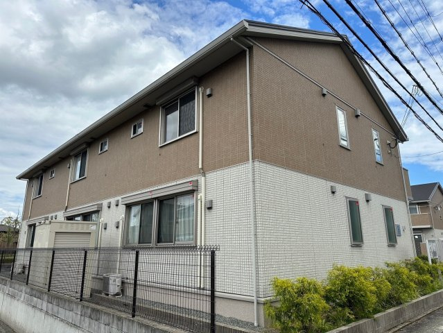 Villa正門通　B棟の外観
