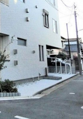 ジュノス豊玉TOKYOZERO EMISSION HOUSEのロビー