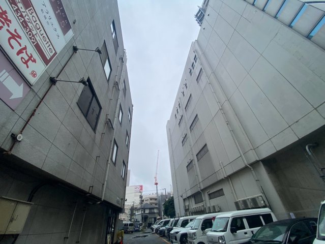 優芳舞ビル