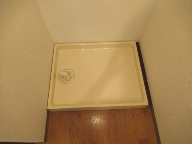 ハイツ西本町の収納