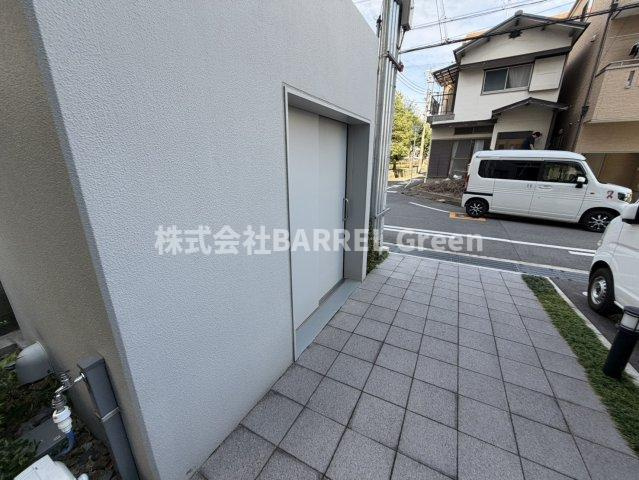 レジリエント江坂穂波町のロビー