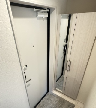 ヴァレスタ豊里の玄関