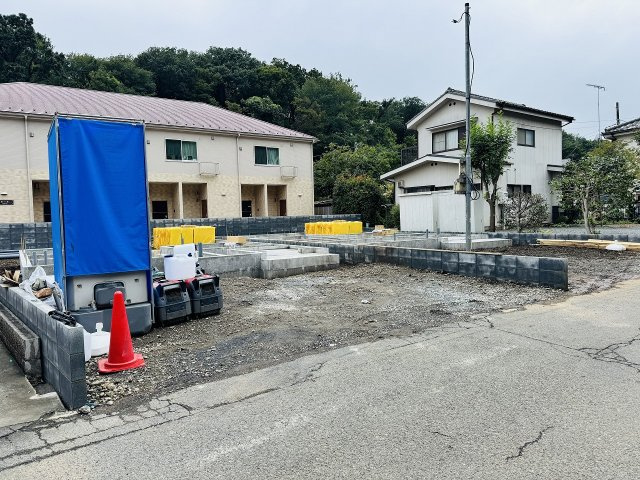 八王子市　大谷町　新築一戸建て　８期の駐車場|～並列2台駐車可能カースペース～