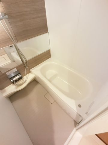【浴室】 | ※仕様が異なる場合が御座います