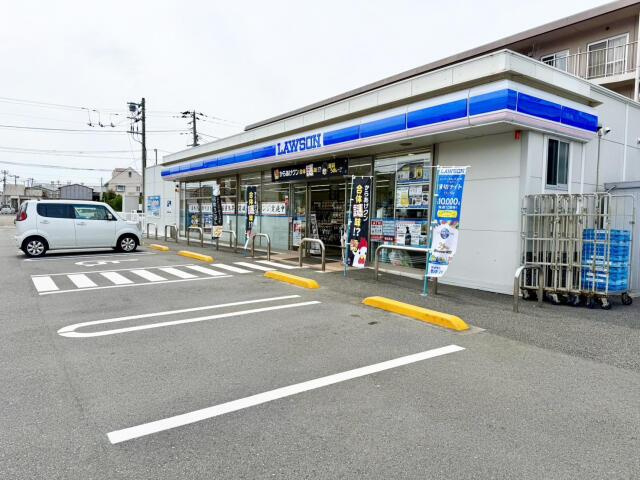 沼津市東椎路の新築一戸建|ローソン沼津東椎路北店まで365m