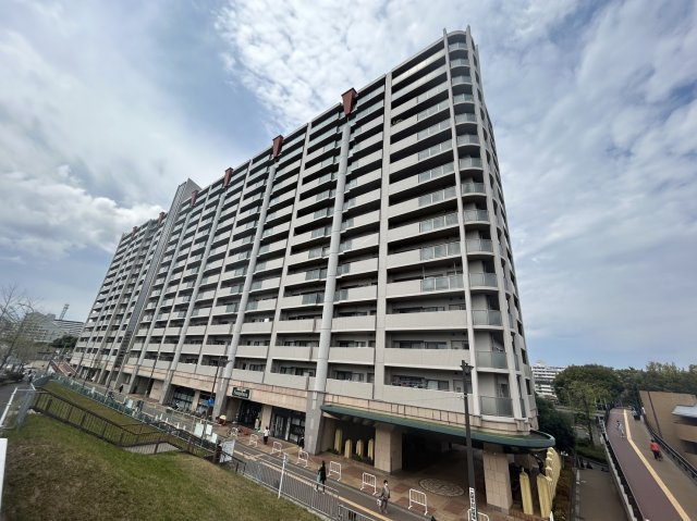 グレイスランドマーク堺・光明池の外観