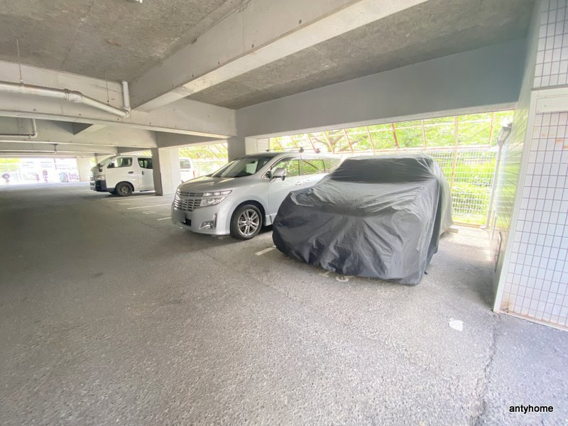 サンフラッツ東平　仲介手数料無料の駐車場