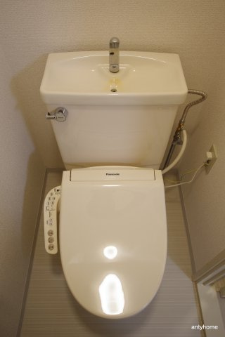 CーWING　仲介手数料無料のトイレ