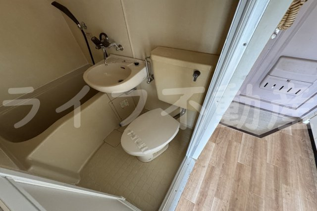 ユタカハイツのトイレ|シンプルで使いやすいトイレです