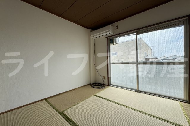 ユタカハイツの内装|おしゃれな内装です