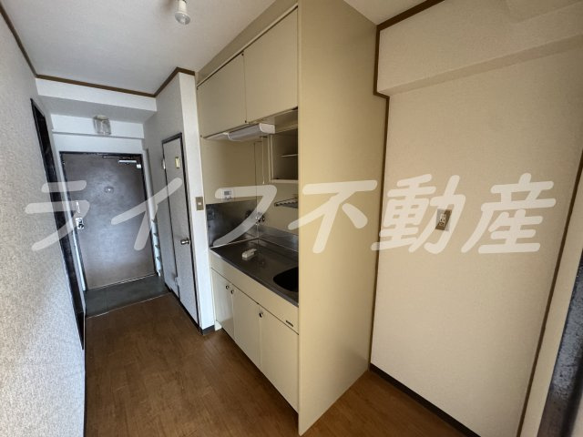 ライブ今里のキッチン|お料理しやすいキッチンです
