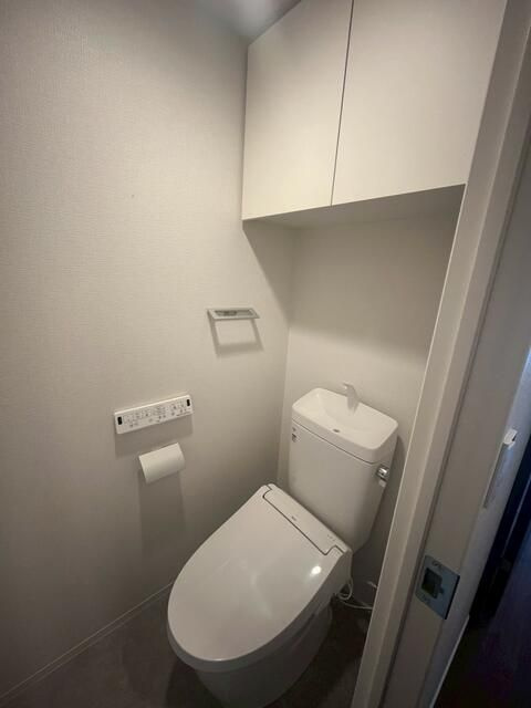 Ｇａｒｄｅｎ　Ｘａｖｉｓ南蒲田のトイレ|落ち着いた色調のトイレです