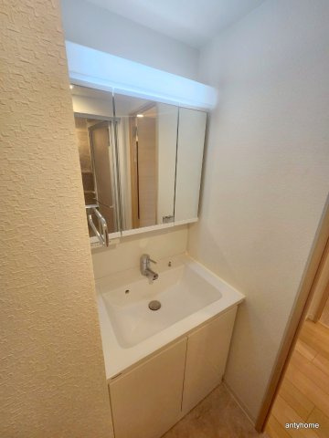ラクラス長堀橋　仲介手数料無料の洗面所