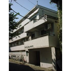日興パレス新宿ＰＡＲＴⅢの外観