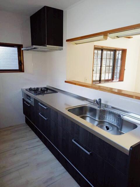 市川市欠真間戸建のキッチン