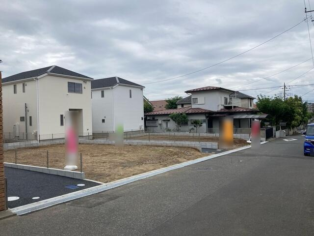 松戸市小金原　第２７の前面道路含む現地写真