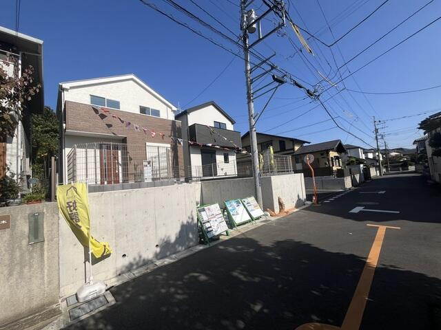 柏市酒井根　第１期の前面道路含む現地写真