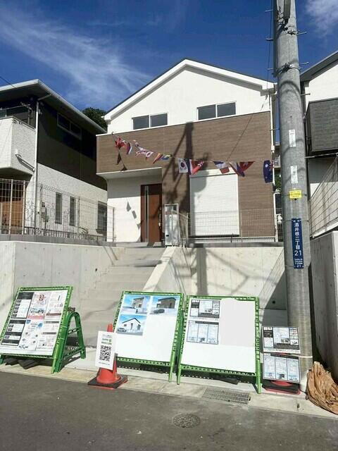 柏市酒井根　第１期の前面道路含む現地写真