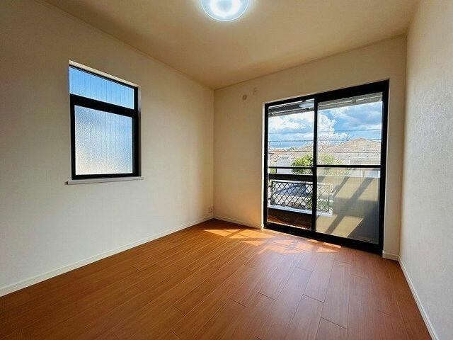 柏市大井１３５－１７の洋室