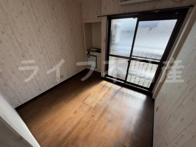 トマトハイツ菱屋西の内装|内装もきれいです