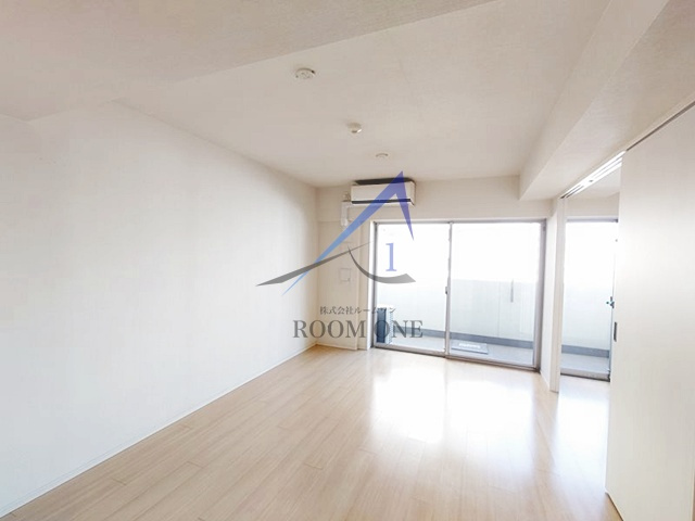 イニシア上野稲荷町 の居間・リビング|洋室のお部屋です。