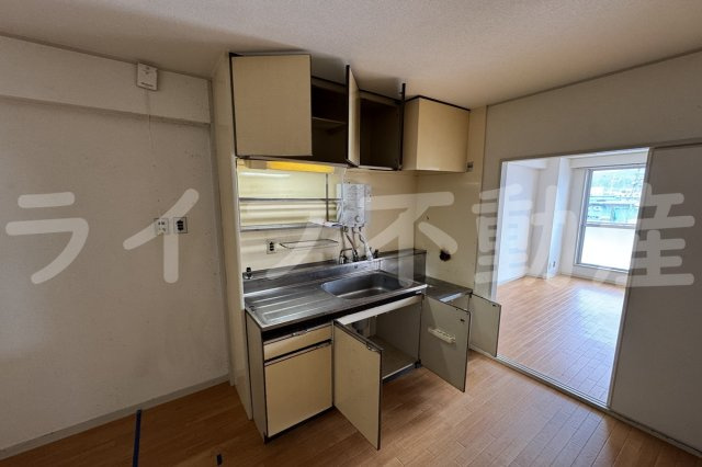 リアライズ住道南のキッチン|キッチンでお料理をお楽しみください