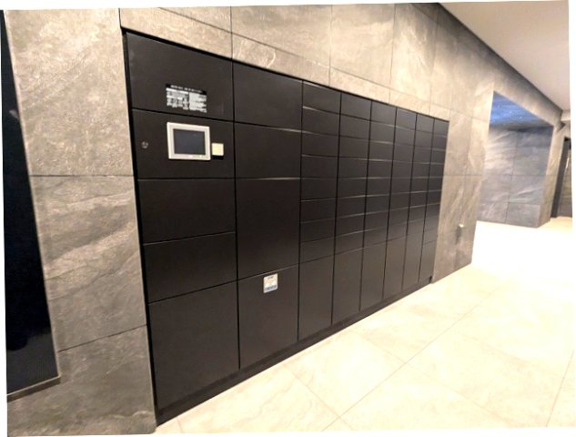 URBANEX上野の設備|タッチキーのメールBOXと宅配BOXです