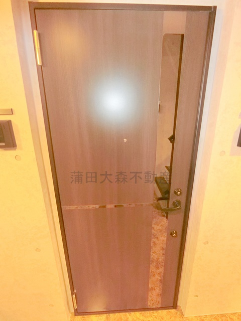 グラシア・ベイ大森の玄関