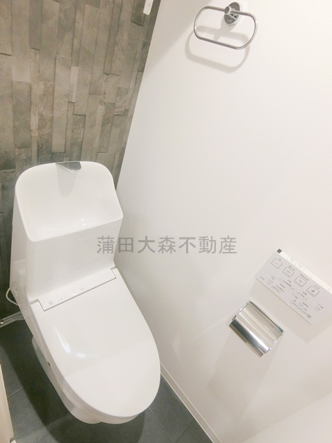 グラシア・ベイ大森のトイレ|温水洗浄便座付きのトイレ　