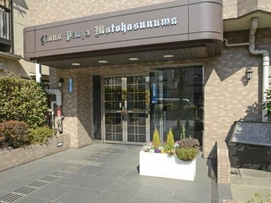 ライオンズプラザ本蓮沼のエントランス