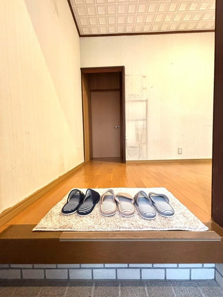 戸建 大阪市城東区鴫野西５丁目の玄関