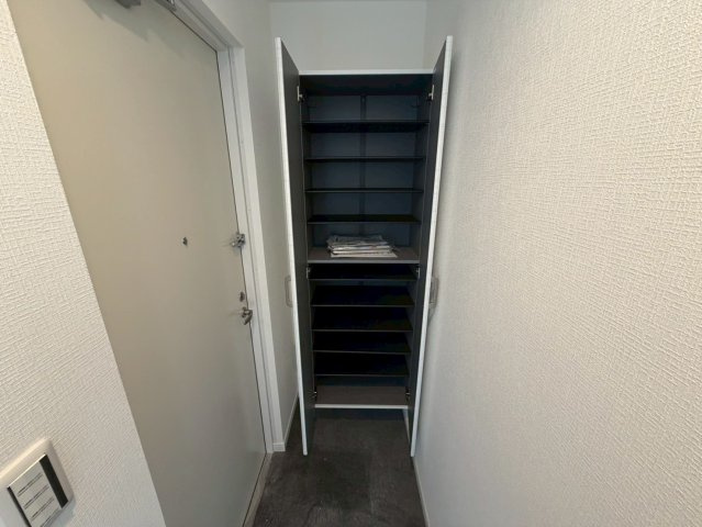 アリビラ六甲の玄関