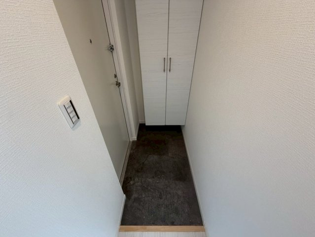 アリビラ六甲の玄関