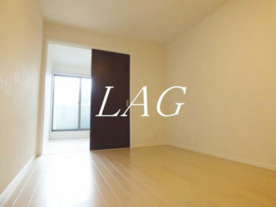【居間・リビング】 | プライムステージ | 洋室のお部屋です。